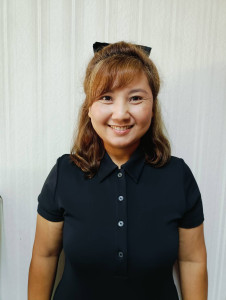 น้ำเพชร แช่มชื่น